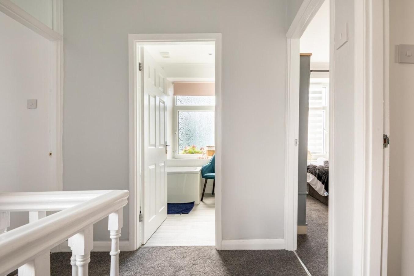 Coastal Family Stay 3-Bed Parking Wi-Fi Bridgend  Exterior photo
