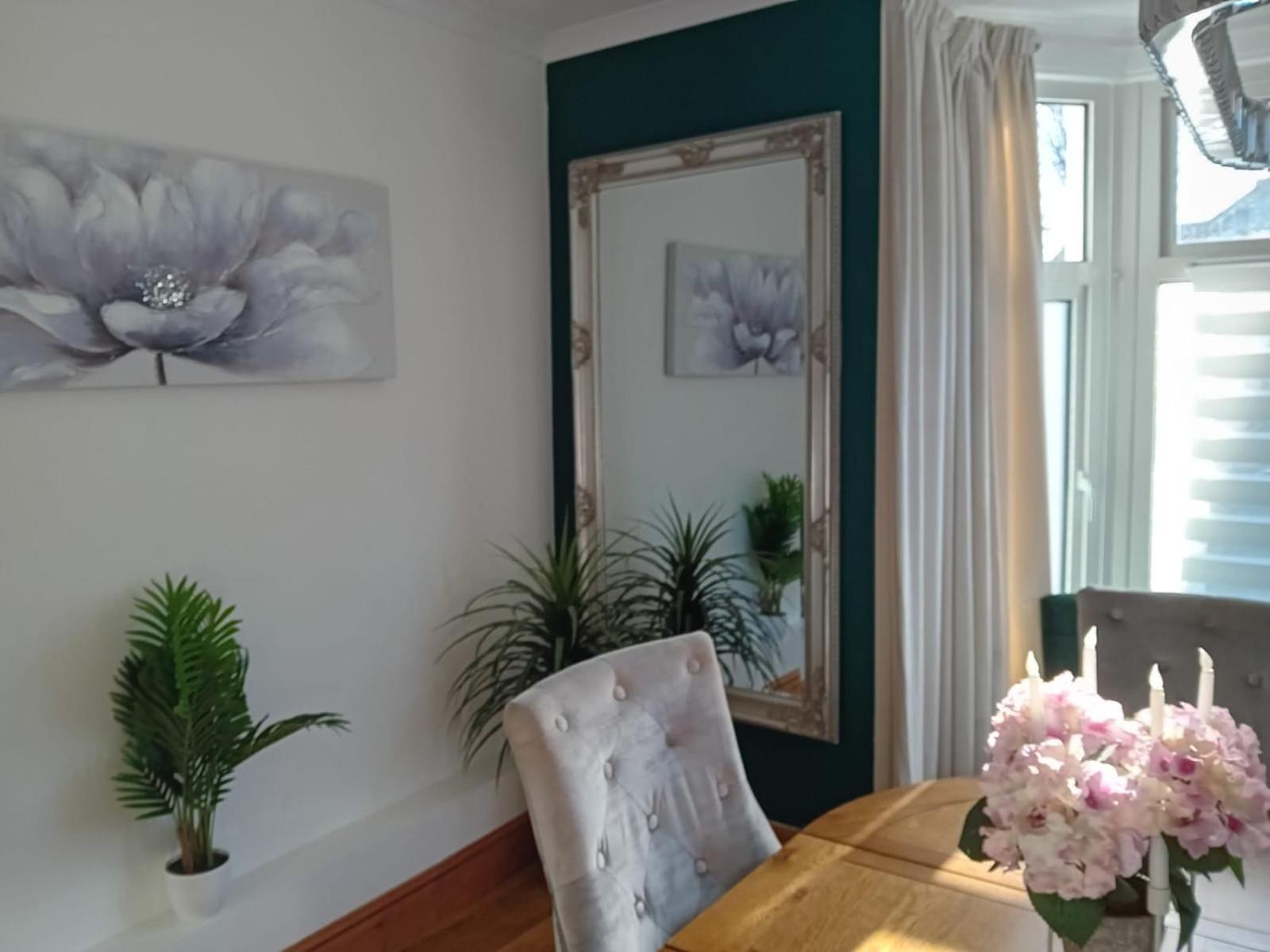 Coastal Family Stay 3-Bed Parking Wi-Fi Bridgend  Exterior photo