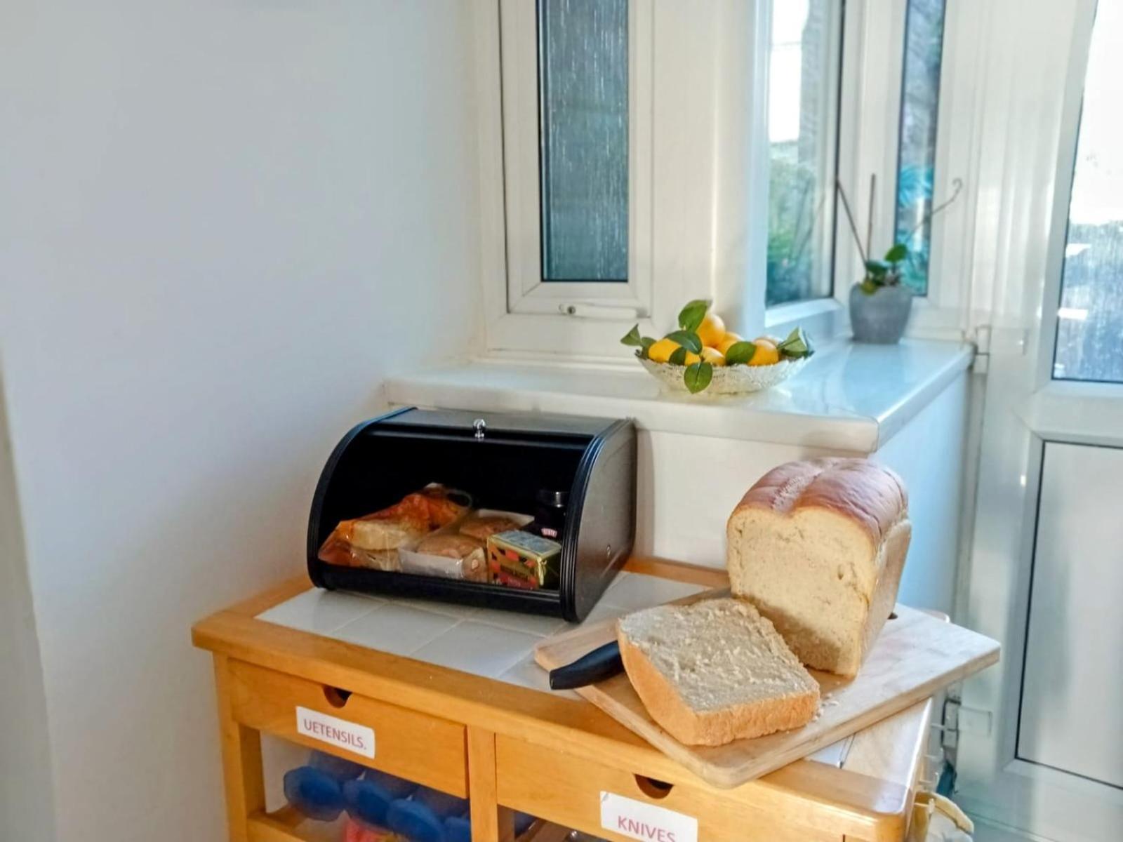 Coastal Family Stay 3-Bed Parking Wi-Fi Bridgend  Exterior photo